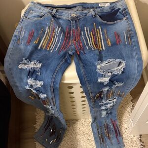 Embellished Distressed Skinny Jeans